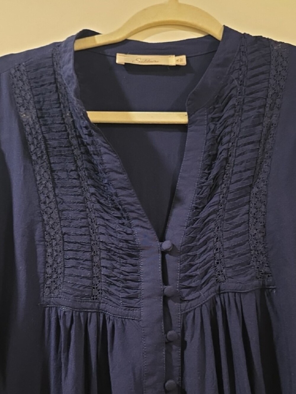 Solitaire Navy Button-Front Women's Blouse